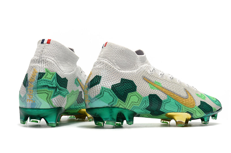 CHUTEIRA NIKE MERCURIAL SUPERFLY 7 FG ELITE 