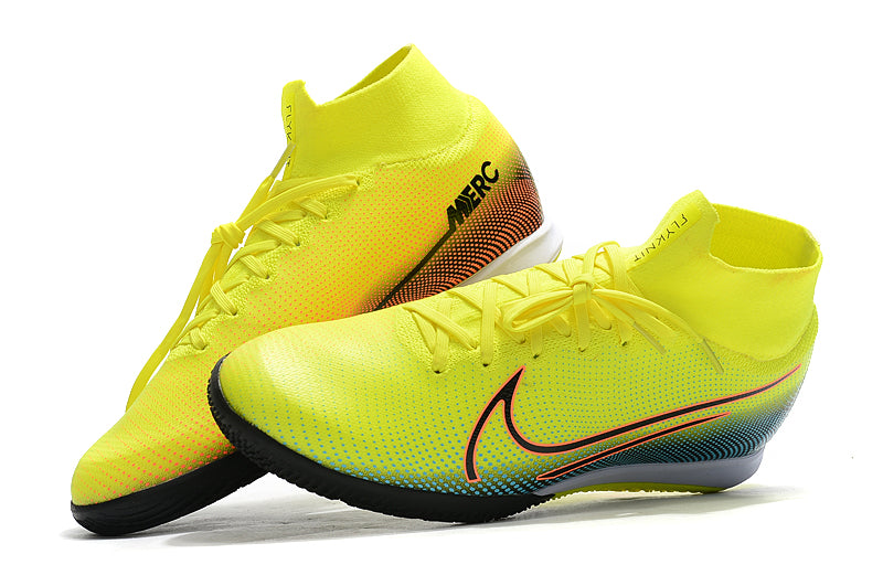 CHUTEIRA NIKE MERCURIAL SUPERFLY 7 ELITE IC 
