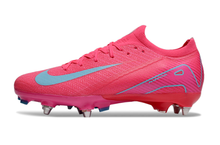 Carregar imagem no visualizador da galeria, Chuteira Campo NIKE Air Zoom Mercurial Vapor 16 Elite SG-PRO Mad Energy Vermelho - Rosa
