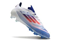 Carregar imagem no visualizador da galeria, Chuteira de Campo ADIDAS F50+ Elite FG Branco/Azul
