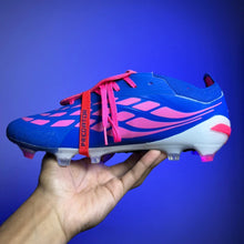 Carregar imagem no visualizador da galeria, Chuteira Adidas Predator Tongue 26 Elite + Brinde (Pronta Entrega)
