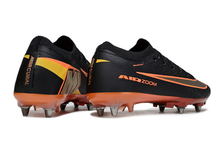 Carregar imagem no visualizador da galeria, Chuteira Campo NIKE Air Zoom Mercurial Vapor 16 Elite SG-PRO  Laranja
