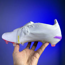 Carregar imagem no visualizador da galeria, Chuteira Adidas Predator Tongue 26 Elite + Brinde (Pronta Entrega)
