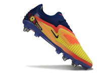 Carregar imagem no visualizador da galeria, Chuteira Campo NIKE Phantom 6 Elite Low SG-PRO
