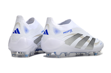 Carregar imagem no visualizador da galeria, Chuteira Campo ADIDAS Predator Elite 25 LL FG
