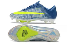 Carregar imagem no visualizador da galeria, Chuteira Nike Mercurial Superfly 11 Elite FG
