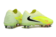 Carregar imagem no visualizador da galeria, Chuteira Campo NIKE Phantom 6 Elite Low SG-PRO
