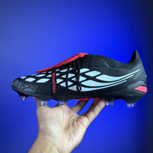 Carregar imagem no visualizador da galeria, Chuteira Adidas Predator Tongue 26 Elite + Brinde (Pronta Entrega)
