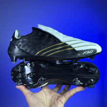 Carregar imagem no visualizador da galeria, Chuteira Adidas F50 Spider FG (Pronta Entrega)
