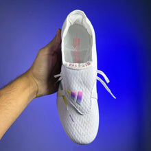 Carregar imagem no visualizador da galeria, Chuteira Adidas Predator Tongue 26 Elite + Brinde (Pronta Entrega)
