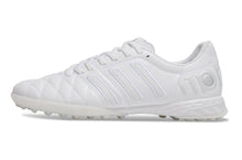 Carregar imagem no visualizador da galeria, Chuteira Adidas Adipure 11 Pro Society TF Branca
