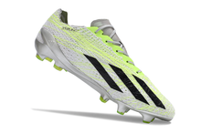 Carregar imagem no visualizador da galeria, Chuteira de Campo ADIDAS X CrazyFast Strung+ FG
