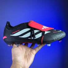 Carregar imagem no visualizador da galeria, Chuteira Adidas Predator Tongue 26 Elite + Brinde (Pronta Entrega)
