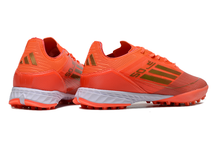 Carregar imagem no visualizador da galeria, Chuteira Society ADIDAS F50 Pro Two Horizons
