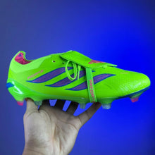 Carregar imagem no visualizador da galeria, Chuteira Adidas Predator Tongue 26 Elite + Brinde (Pronta Entrega)
