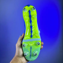 Carregar imagem no visualizador da galeria, Chuteira Adidas Predator Tongue 26 Elite SG + Brinde (Pronta Entrega)

