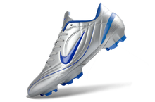 Carregar imagem no visualizador da galeria, Chuteira Campo NIKE Mercurial Vapor II FG Cinza
