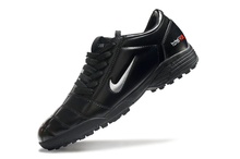 Carregar imagem no visualizador da galeria, Chuteira Society Nike Total 90
