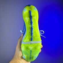 Carregar imagem no visualizador da galeria, Chuteira Adidas Predator Tongue 26 Elite + Brinde (Pronta Entrega)
