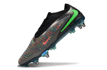 Carregar imagem no visualizador da galeria, Chuteira Campo NIKE Phantom 6 Elite Low SG-PRO
