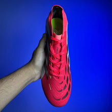 Carregar imagem no visualizador da galeria, Chuteira Adidas Predator Elite 26 SG (Pronta Entrega)
