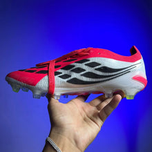 Carregar imagem no visualizador da galeria, Chuteira Adidas Predator Tongue 26 Elite + Brinde (Pronta Entrega)
