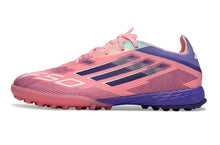 Carregar imagem no visualizador da galeria, Chuteira Adidas X F50 Pro Society - Rosa
