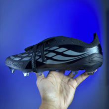 Carregar imagem no visualizador da galeria, Chuteira Adidas Predator Tongue 26 Elite + Brinde (Pronta Entrega)
