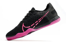 Carregar imagem no visualizador da galeria, Chuteira NIKE React Gato Futsal Preto/Pink
