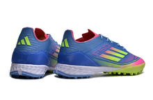 Carregar imagem no visualizador da galeria, Chuteira Society ADIDAS F50 Pro
