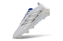 Carregar imagem no visualizador da galeria, Chuteira Campo ADIDAS Predator Elite 26 FG Unlocked
