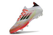 Carregar imagem no visualizador da galeria, Chuteira Campo ADIDAS F50+.1 Elite FG Pure Victory
