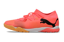 Carregar imagem no visualizador da galeria, Chuteira Puma Future 7 Match Society - Laranja/Preto/Branco
