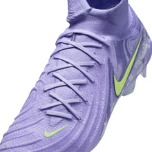 Carregar imagem no visualizador da galeria, Chuteiras de futebol Nike PHANTOM LUNA II ELITE FG

