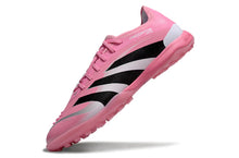 Carregar imagem no visualizador da galeria, Chuteira Adidas Predator 25 Elite Society "Goal Hunter"
