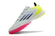 Carregar imagem no visualizador da galeria, Chuteira Society ADIDAS F50 Pro Stellar Icon
