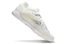 Carregar imagem no visualizador da galeria, Chuteira Puma Future 8 Match Society - Branco
