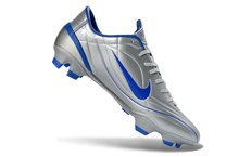 Carregar imagem no visualizador da galeria, Chuteira Campo NIKE Mercurial Vapor II FG Cinza
