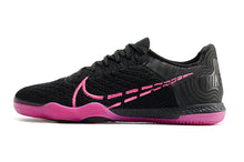 Carregar imagem no visualizador da galeria, Chuteira NIKE React Gato Futsal Preto/Pink
