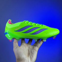 Carregar imagem no visualizador da galeria, Chuteira Adidas Predator Elite 26 SG (Pronta Entrega)
