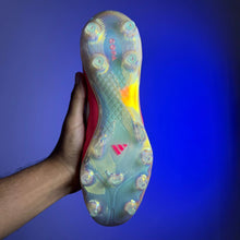 Carregar imagem no visualizador da galeria, Chuteira Adidas Copa Pure 4 Laceless Elite Campo + Brinde (Pronta Entrega)
