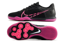 Carregar imagem no visualizador da galeria, Chuteira NIKE React Gato Futsal Preto/Pink
