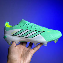 Carregar imagem no visualizador da galeria, Chuteira Adidas Predator Elite 26 SG (Pronta Entrega)
