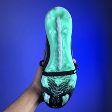 Carregar imagem no visualizador da galeria, Chuteira Adidas Predator Tongue 26 Elite + Brinde (Pronta Entrega)
