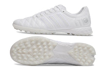 Carregar imagem no visualizador da galeria, Chuteira Adidas Adipure 11 Pro Society TF Branca
