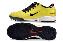 Carregar imagem no visualizador da galeria, Chuteira Society Nike Total 90
