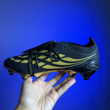 Carregar imagem no visualizador da galeria, Chuteira Adidas Predator Tongue 26 Elite FG + Brinde (Pronta Entrega)
