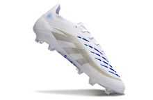 Carregar imagem no visualizador da galeria, Chuteira Campo ADIDAS Predator Elite 25 FG
