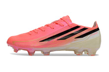 Carregar imagem no visualizador da galeria, Chuteira Adidas F50 Hyperfast FG - Rosa
