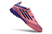 Carregar imagem no visualizador da galeria, Chuteira Adidas X F50 Pro Society - Rosa
